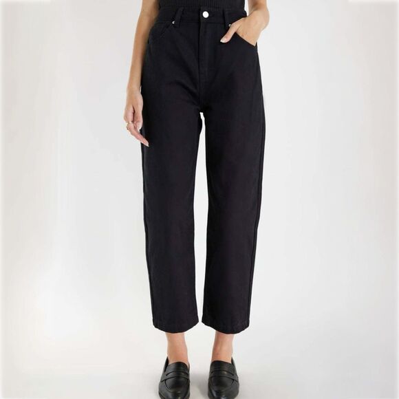 Mod Ref Tessa Straight Leg Jeans in Black - Picture 1 of 10